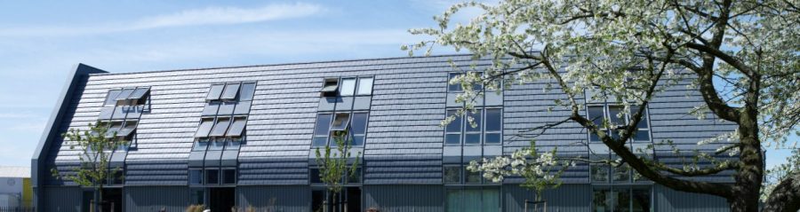 Actua 10 LT Donkergrijs Engobe, Actua 10 LT Gewolkt Engobe and Actua 10 LT Leikleur Mat Engobe | New Construction Enclosed Houses | Leidsche Rijn, Utrecht | Architect: Op Ten Noort Blijdenstein Architecten & Adviseurs, Utrecht | Client: Woningbouwcorporatie Portaal | Completion Date: 2011-01-01